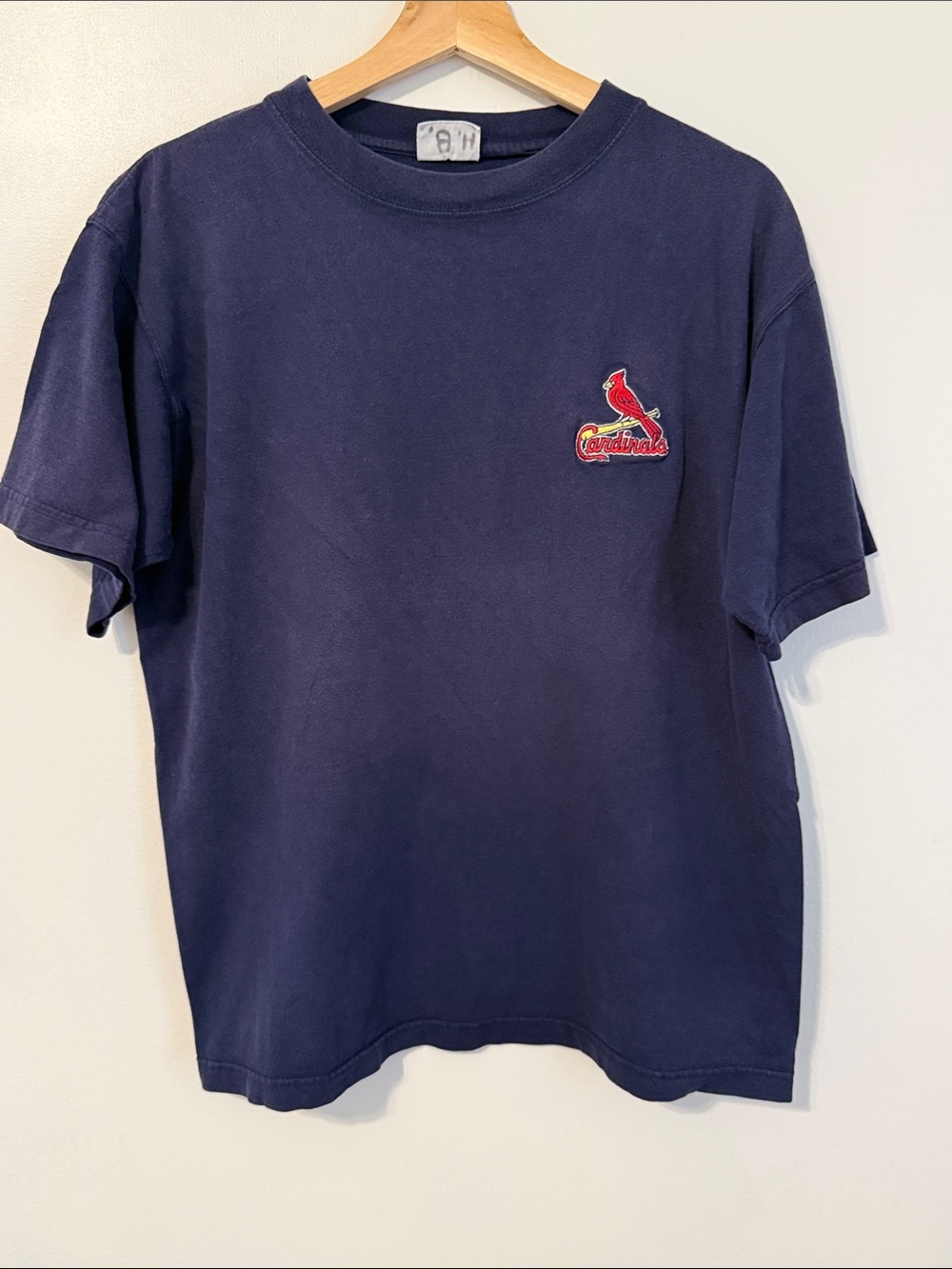 Vintage 90s St. Louis Cardinals embroidered Logo tshirt